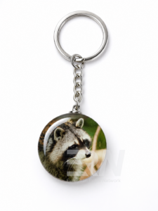 Individuell gestalteter Glas-Schlüsselanhänger mit Waschbär-Motiv